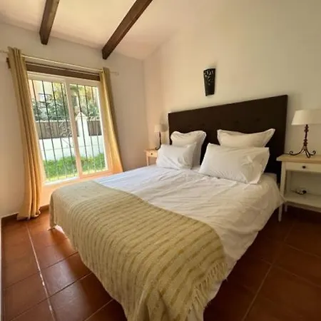 Banus Apartmán *